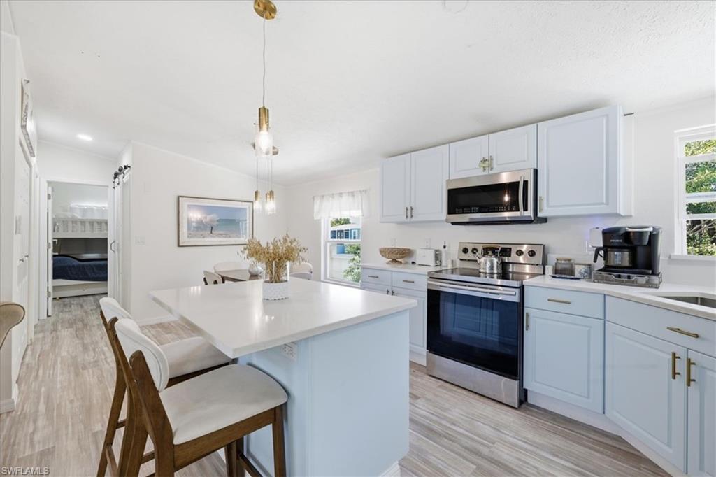 INDIAN CREEK - Residential Lease