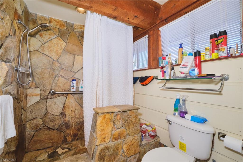 HERITAGE FARMS - Residential