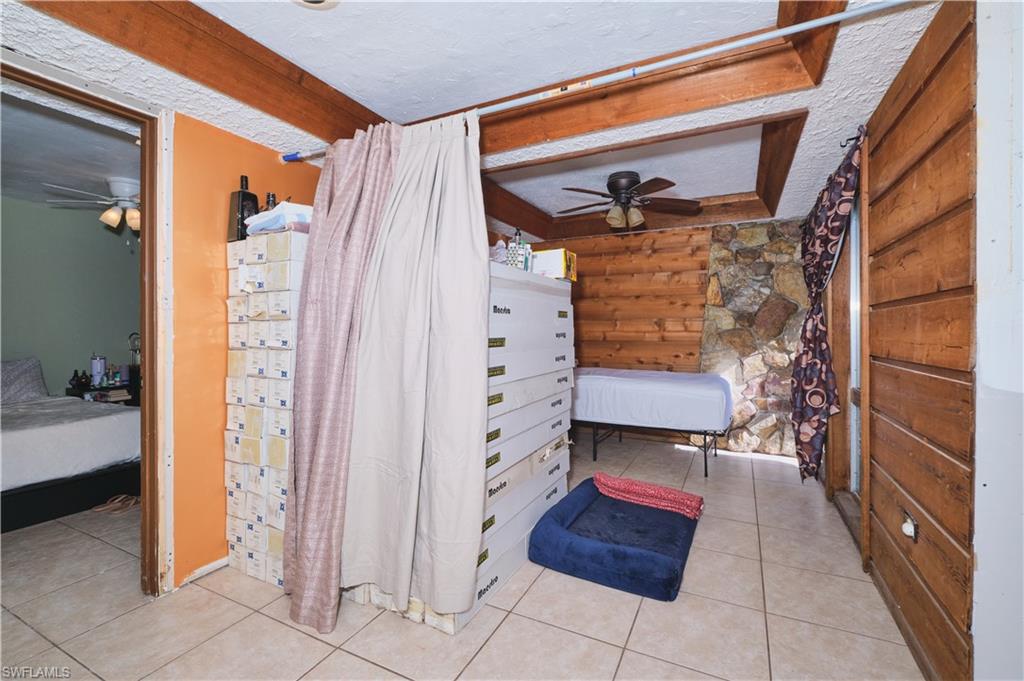 HERITAGE FARMS - Residential