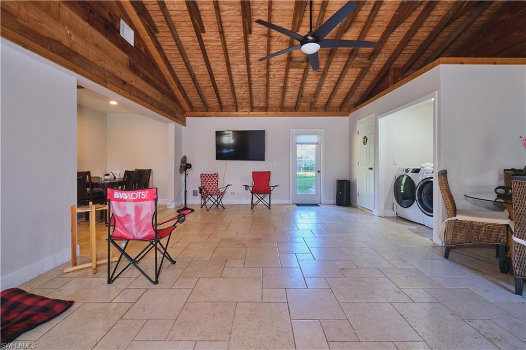 HERITAGE FARMS - Residential