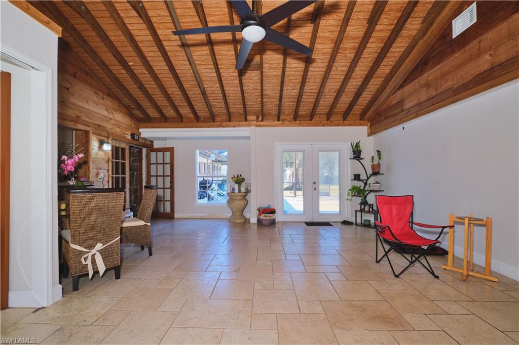 HERITAGE FARMS - Residential