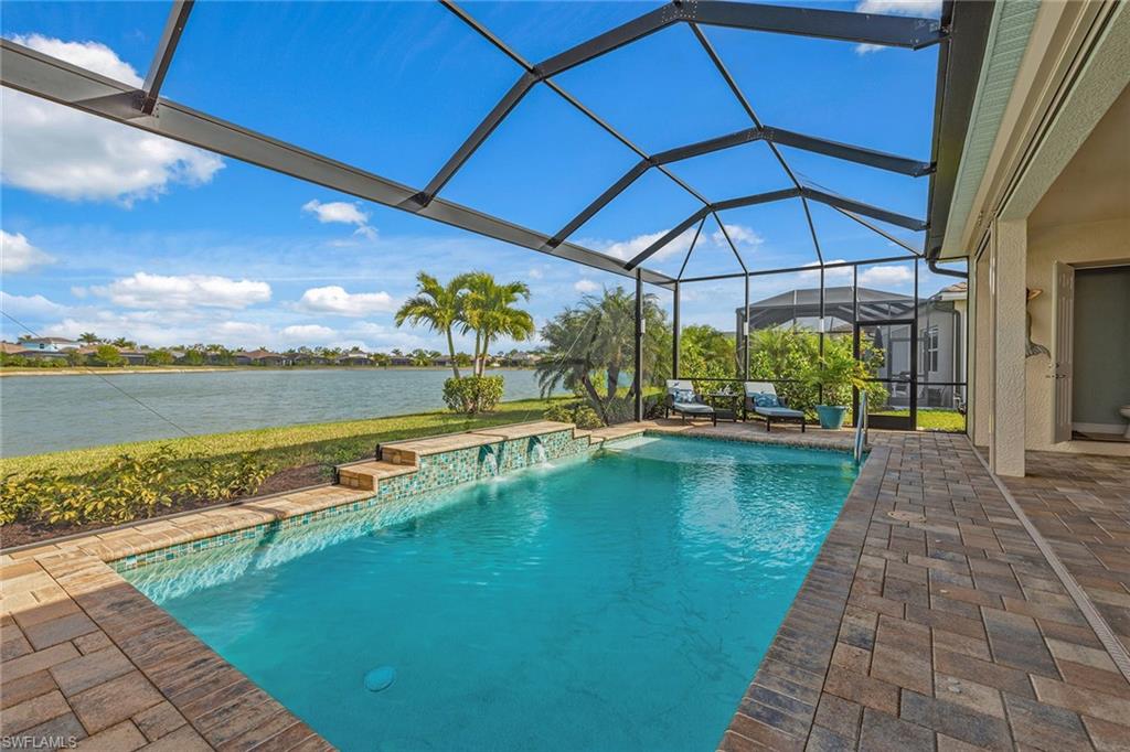 SUTTON CAY - Residential