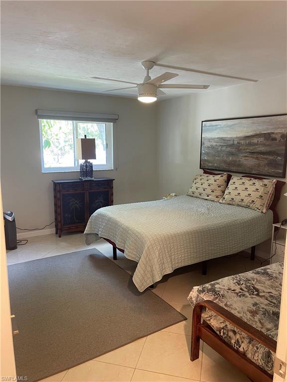 IMPERIAL PALMS - Residential Lease