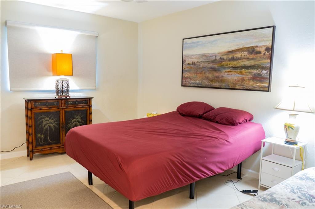 IMPERIAL PALMS - Residential Lease