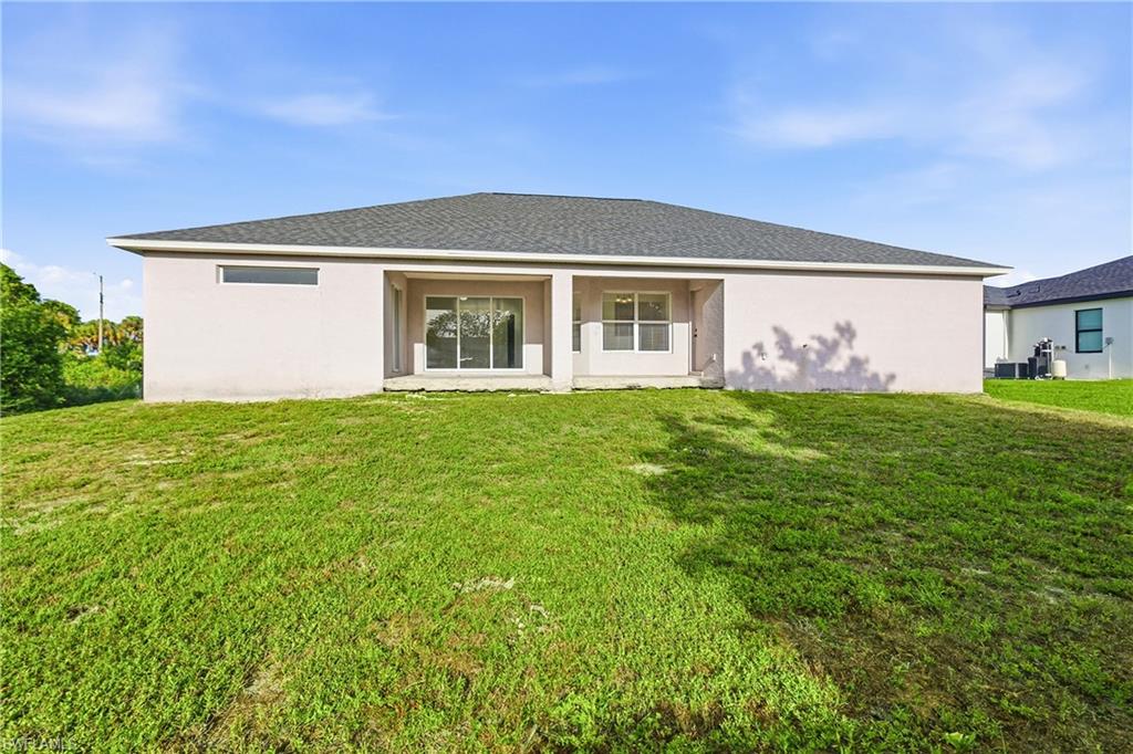LEHIGH ACRES - Residential