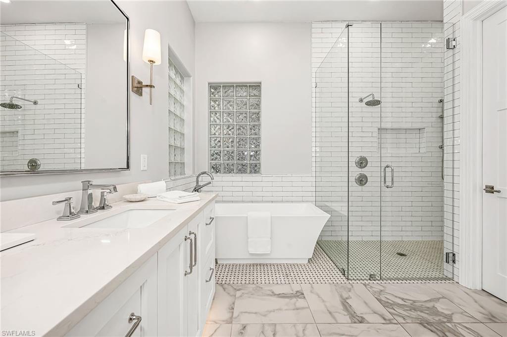 TIERRA LAGO - Residential