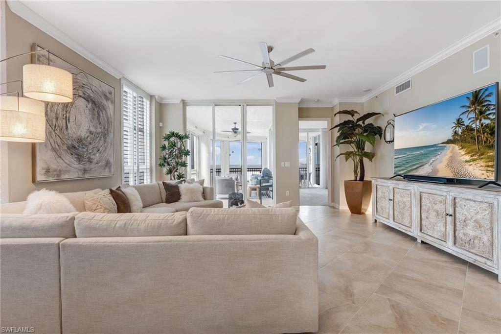 THE SHORES - Residential