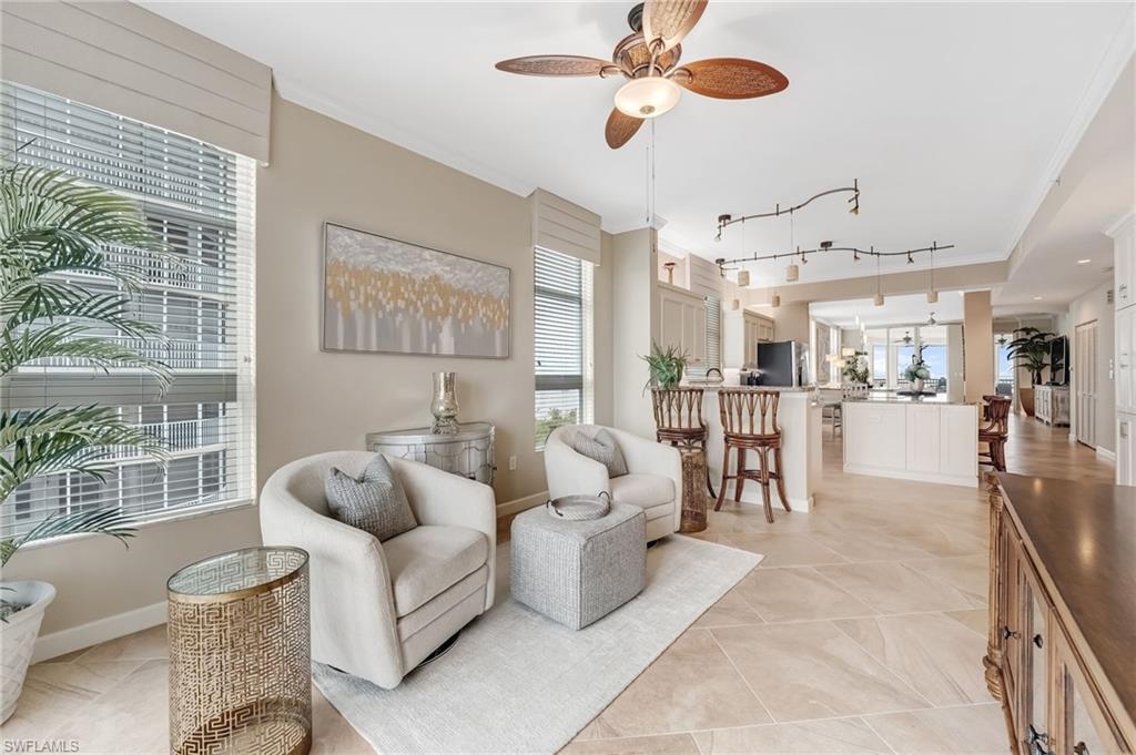 THE SHORES - Residential