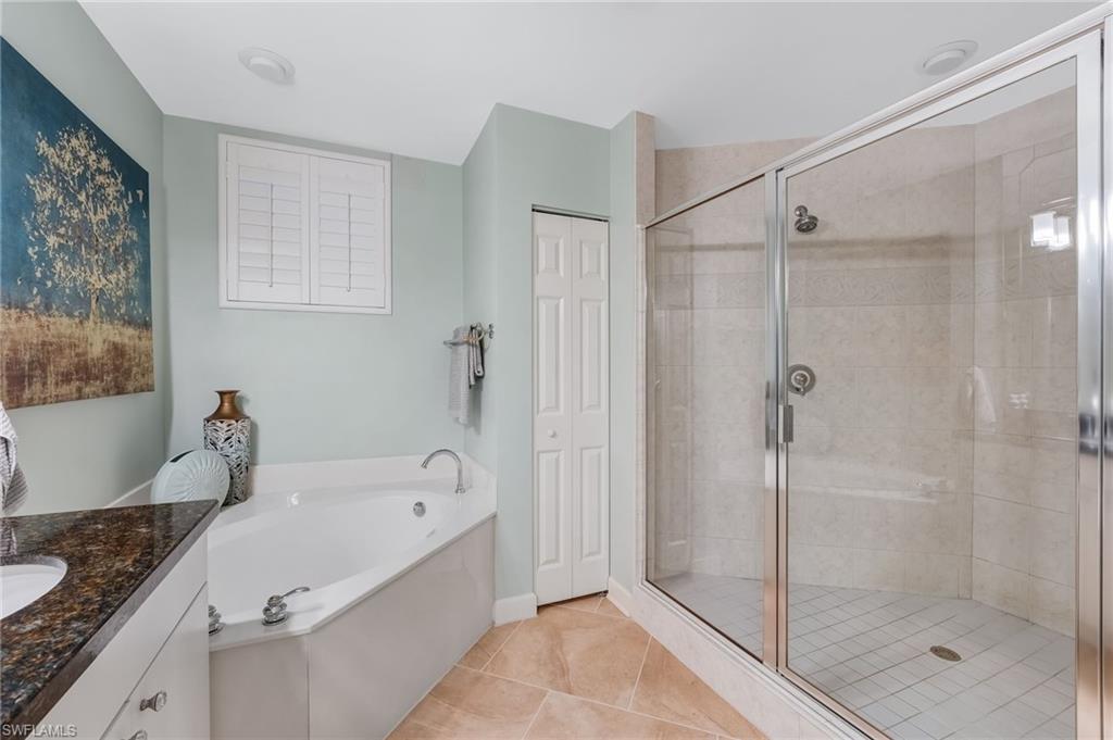 THE SHORES - Residential