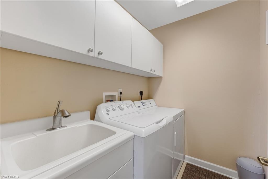 THE SHORES - Residential