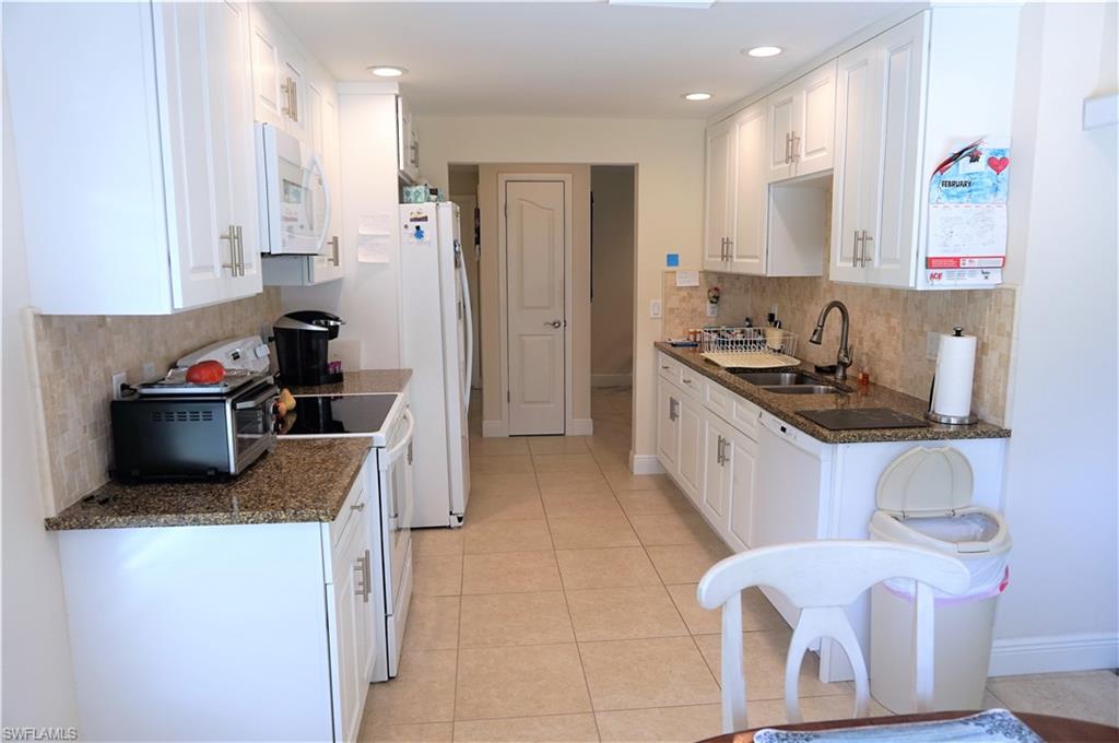 PALM RIVER ESTATES - Residential