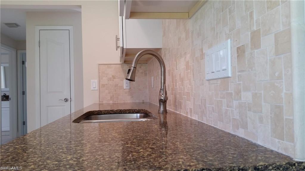 PALM RIVER ESTATES - Residential