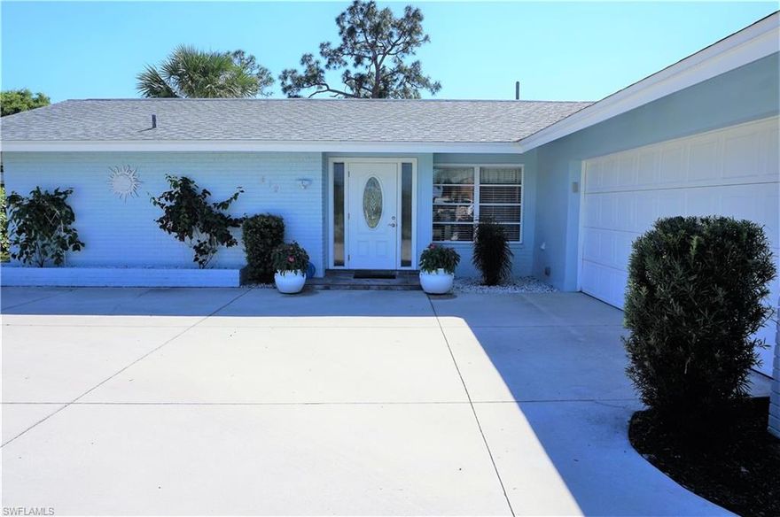 NOW SHOWING THE LOWEST PRICED HOME IN ALL OF PALM RIVER NO HOA FEES!! TOTAL REMODEL PALM RIVER ESTATES 2 (former den / eat in kitchen area) 2 BATH, 2 CAR GARAGE HOME. ON THE GOLF COURSE, SUPER IN-TOWN LOCATION. HOME OFFERS ALL, 3 year old 3D 30 yr SHINGLE ROOF, FRESH 20k of LANDSCAPING,NEW IRRIG SYS . INSIDE FEATURES NEW TILE IN ALL LIVING SPACES IN BEDROOMS FOR EASE OF MAINTENANCE. BOAT SIZED 535 SQ FT GARAGE, NEW GOURMET KITCHEN FEATURES WOOD CABINETS, NEW APPLIANCES, GRANITE TOPS,TILE BACK-SPLASH, RECESSED & PENDANT LIGHTING. NEW TRIM AND MOLDINGS, UPGRADED LIGHTING, NEW ELECTRICAL GFIS,SMOKE DECT, OUTLETS, ETC AND BIG OPEN FLOOR PLAN THAT OPENS UP TO A LOVELY LANDSCAPED GOLF COURSE VIEW BACK YARD WITH PLENTY OF ROOM FOR A POOL 100 x 150 lot WITH LOTS OF SPACE TO ENJOY OR ENTERTAIN YEAR ROUND.