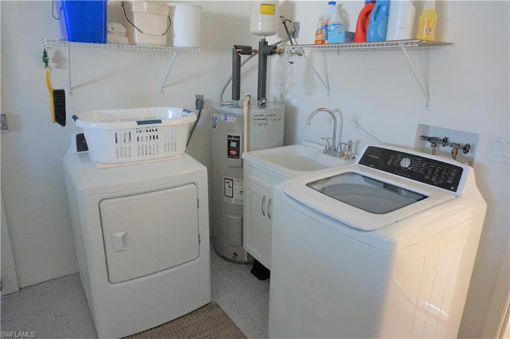 PALM RIVER ESTATES - Residential