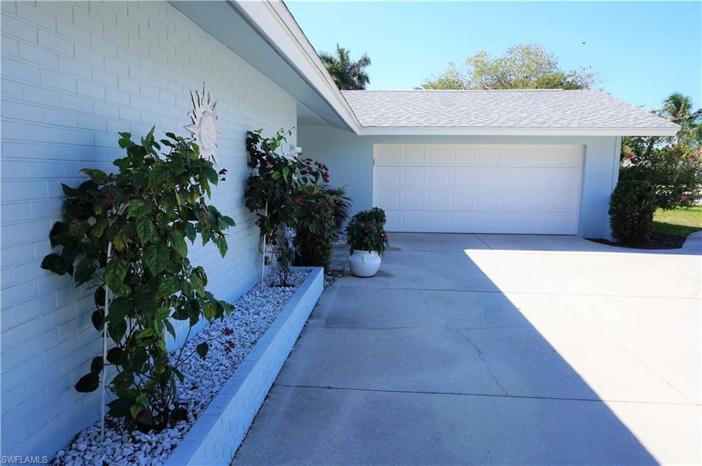 PALM RIVER ESTATES - Residential