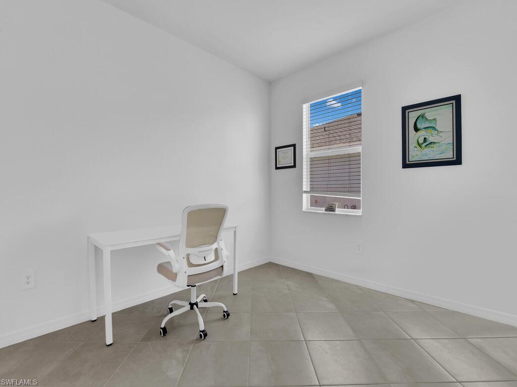 TUCKERS COVE - Residential