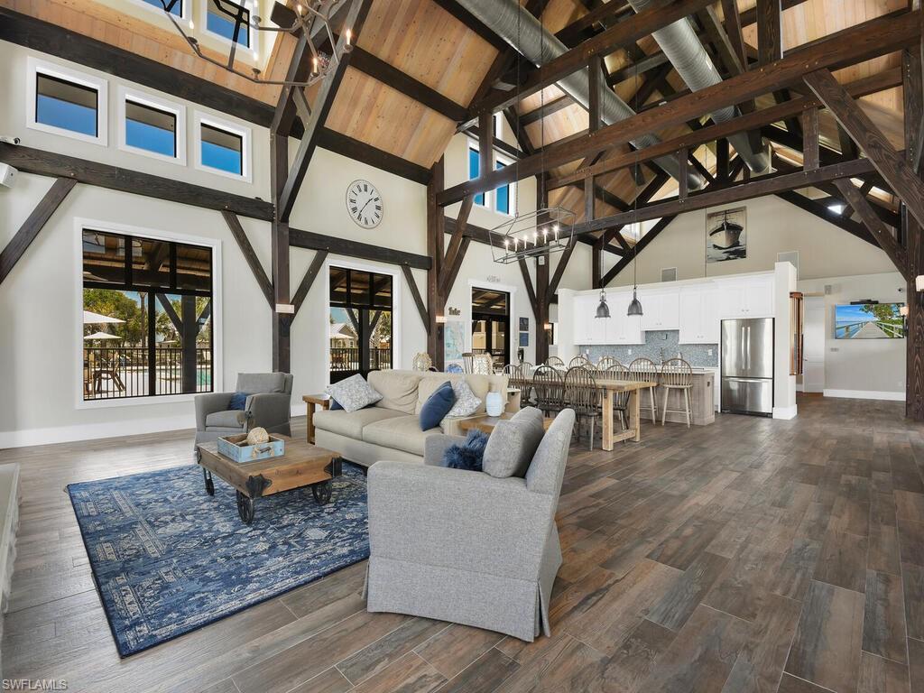 TUCKERS COVE - Residential