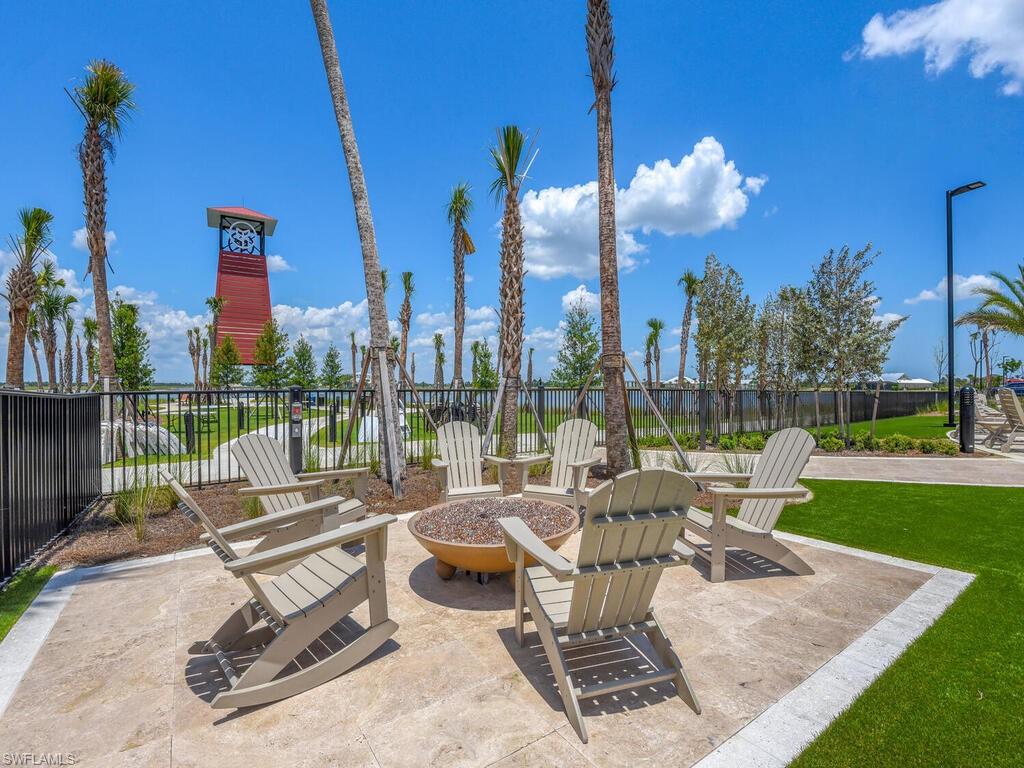 TUCKERS COVE - Residential