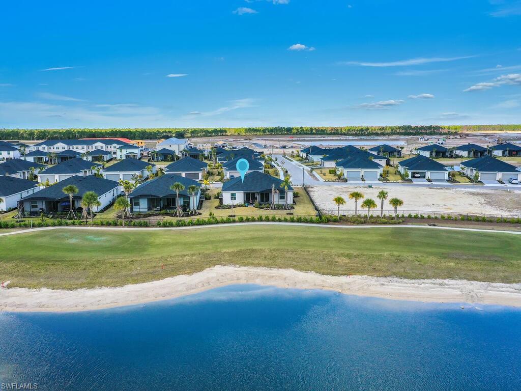 TUCKERS COVE - Residential