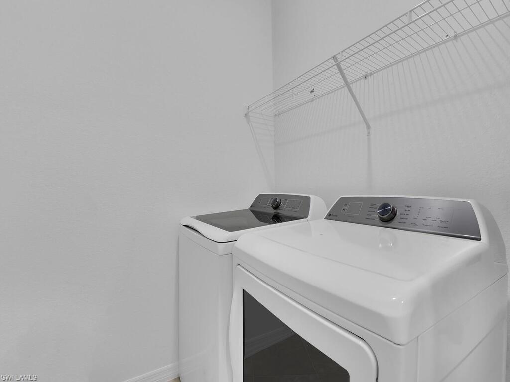 TUCKERS COVE - Residential