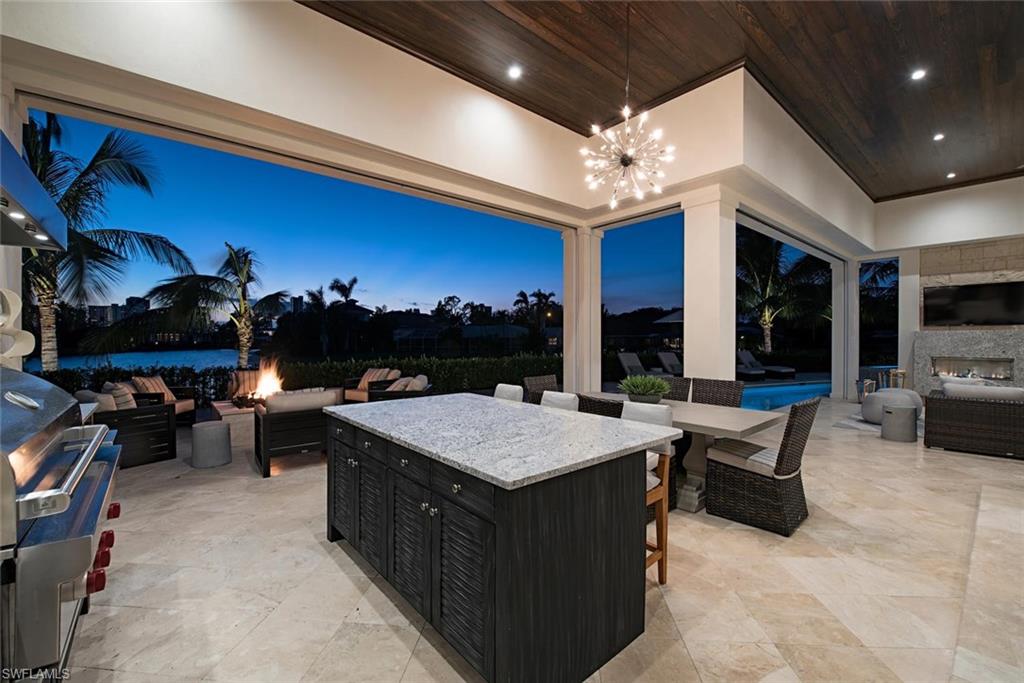 PARK SHORE - Residential