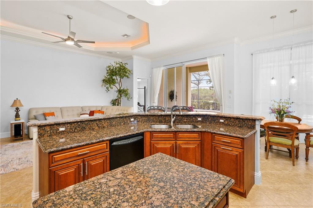 PARKSIDE - Residential