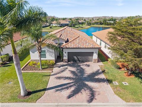 10976 Cherry Laurel DR FORT MYERS FL 33912