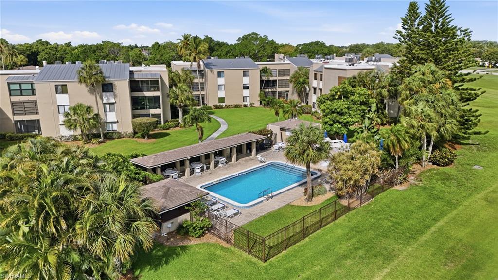 LAKEWOOD - Residential