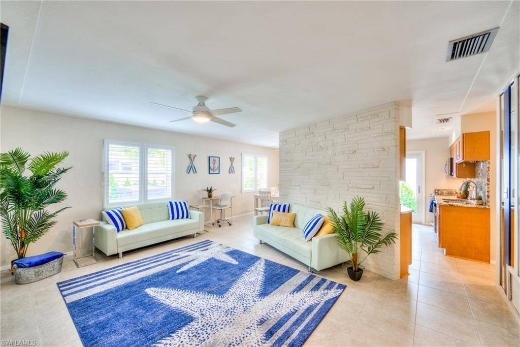 LYNNS HIGHLAND PARK - Residential