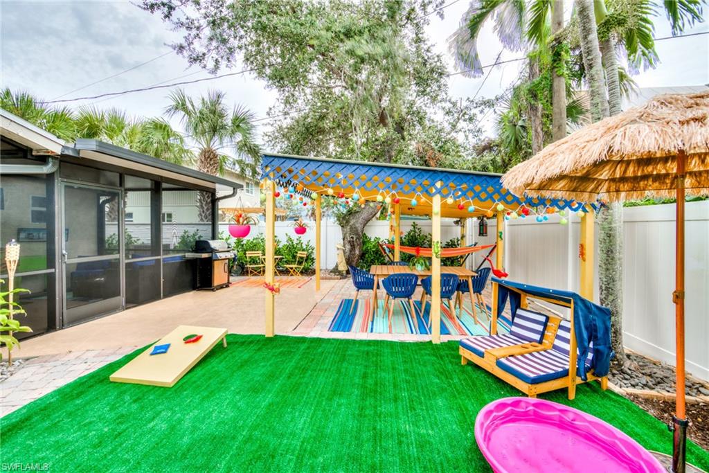 LYNNS HIGHLAND PARK - Residential