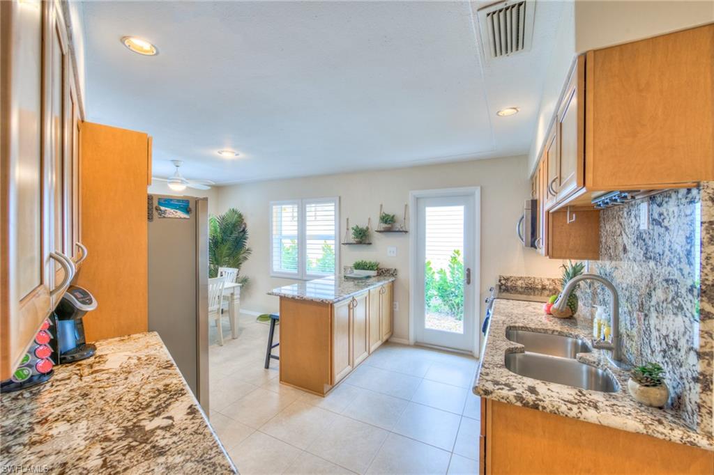 LYNNS HIGHLAND PARK - Residential