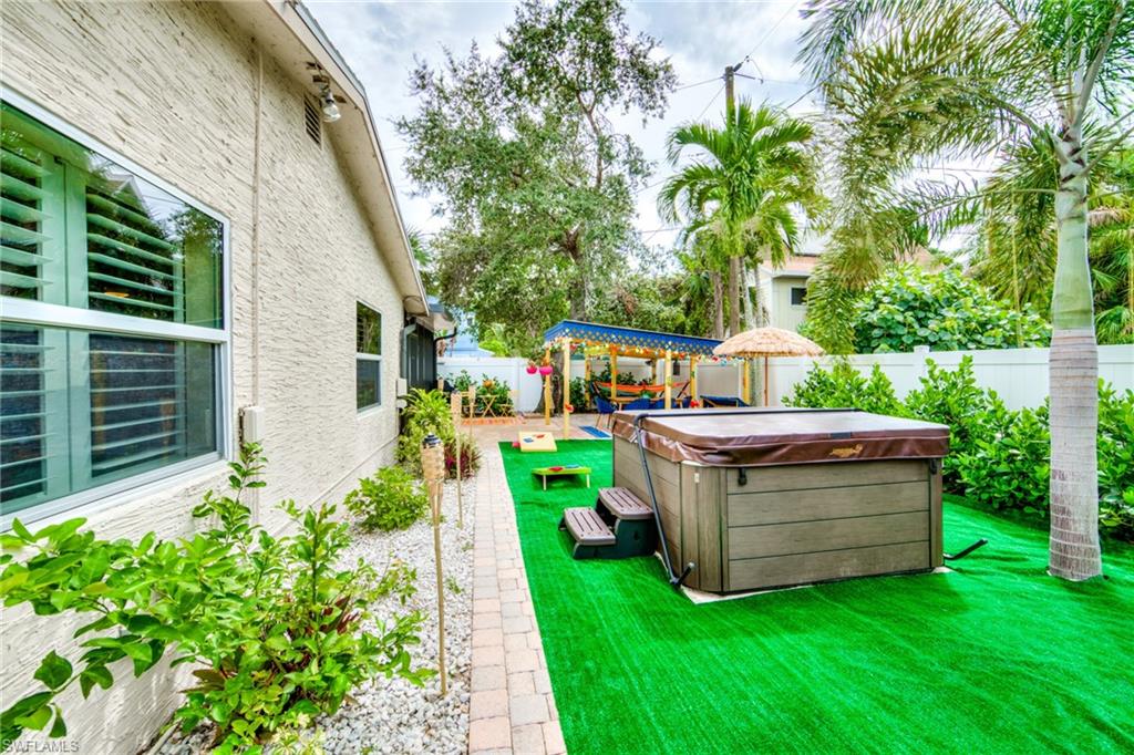 LYNNS HIGHLAND PARK - Residential