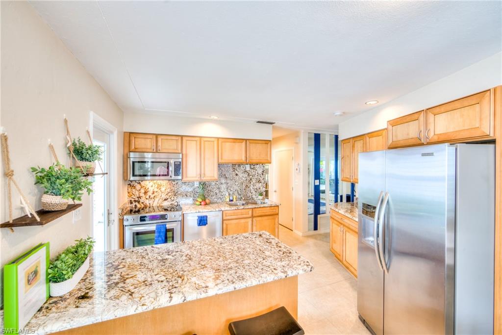 LYNNS HIGHLAND PARK - Residential