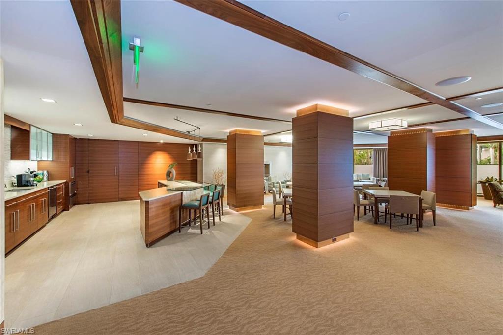 MONACO BEACH CLUB - Residential