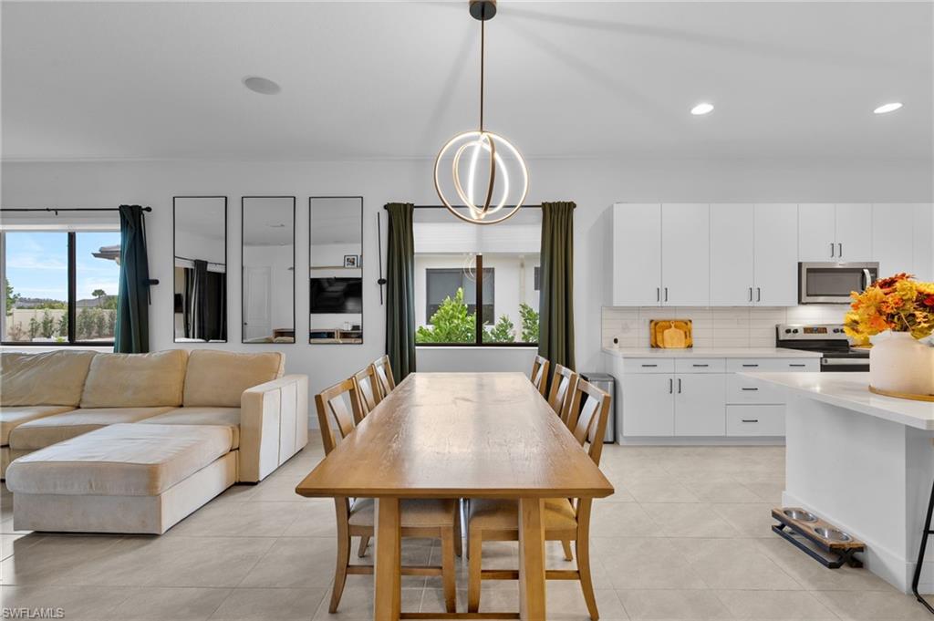 MAPLE RIDGE - Residential