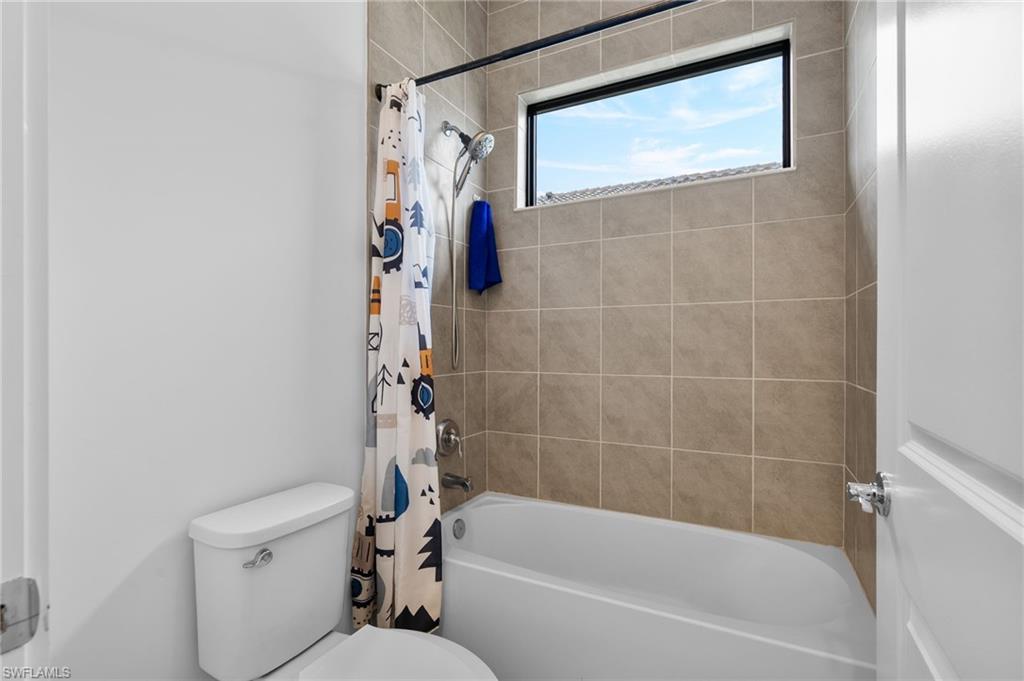 MAPLE RIDGE - Residential