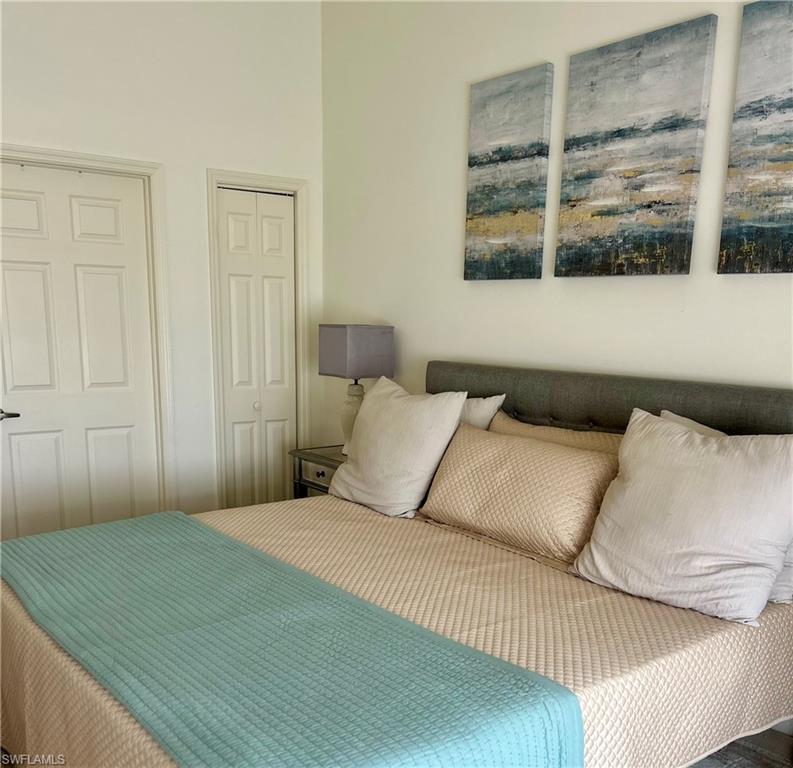 GOLFVIEW GOLF & RACQUET CLUB - Residential Lease