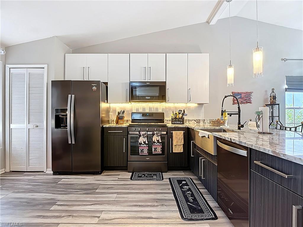 DEL VERA COUNTRY CLUB - Residential