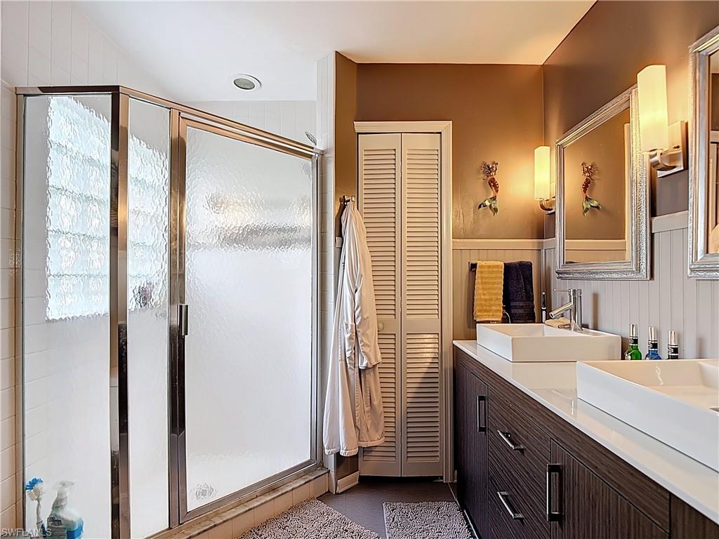 DEL VERA COUNTRY CLUB - Residential