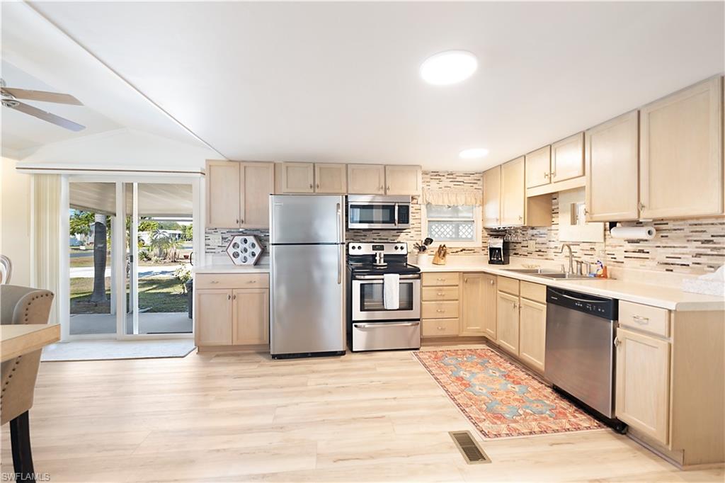 IMPERIAL BONITA ESTATES - Residential