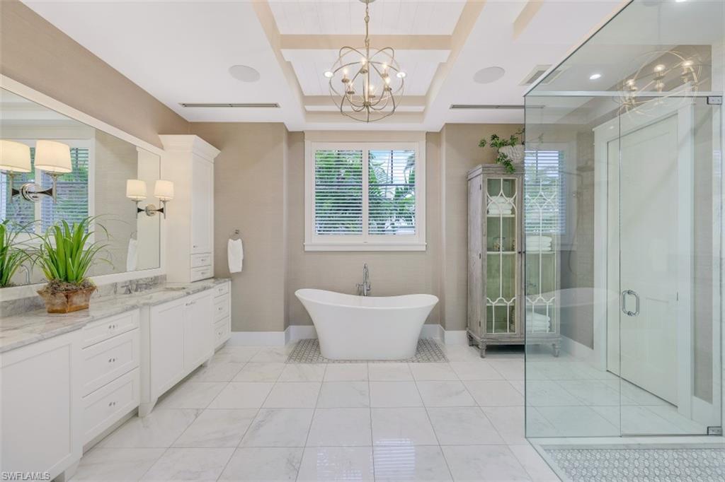 OLDE NAPLES - Residential