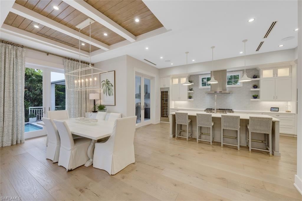 OLDE NAPLES - Residential