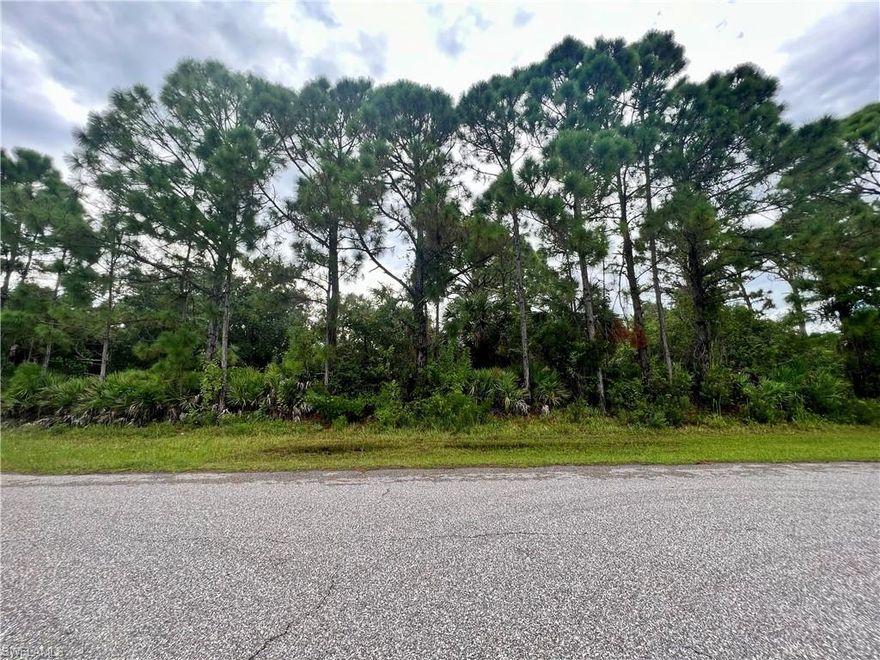 Beautifull lot offers a unique opportunity to build the home of your dreams, Situated in the Gulf Cove area of Port Charlotte a quiet area, this land boasts panoramic views and is in a convenient location close to local amenities. With ample space to design and build, this lot is perfect for those looking to create their own personal paradise. Don't miss the chance to turn this land into your HOME!!