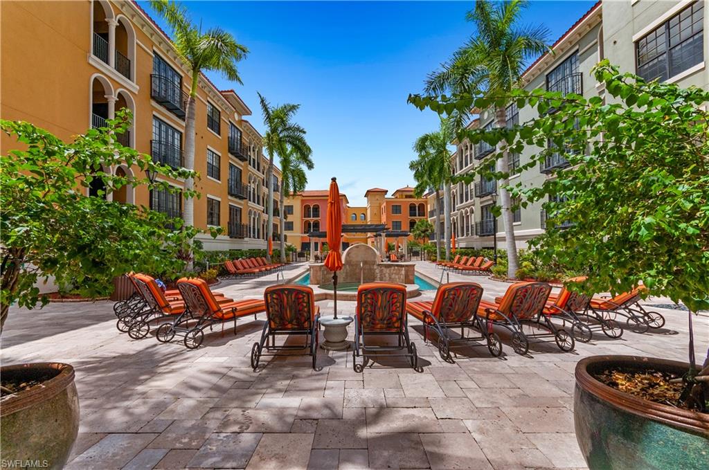 THE RESIDENCES AT COCONUT POINT - Residential