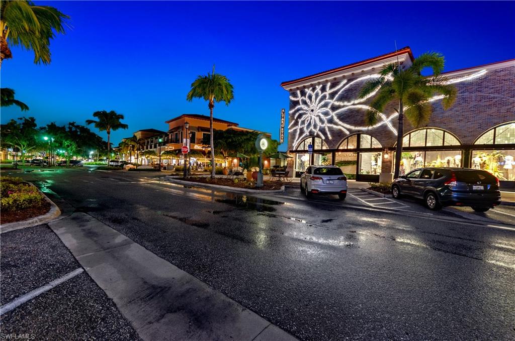 THE RESIDENCES AT COCONUT POINT - Residential