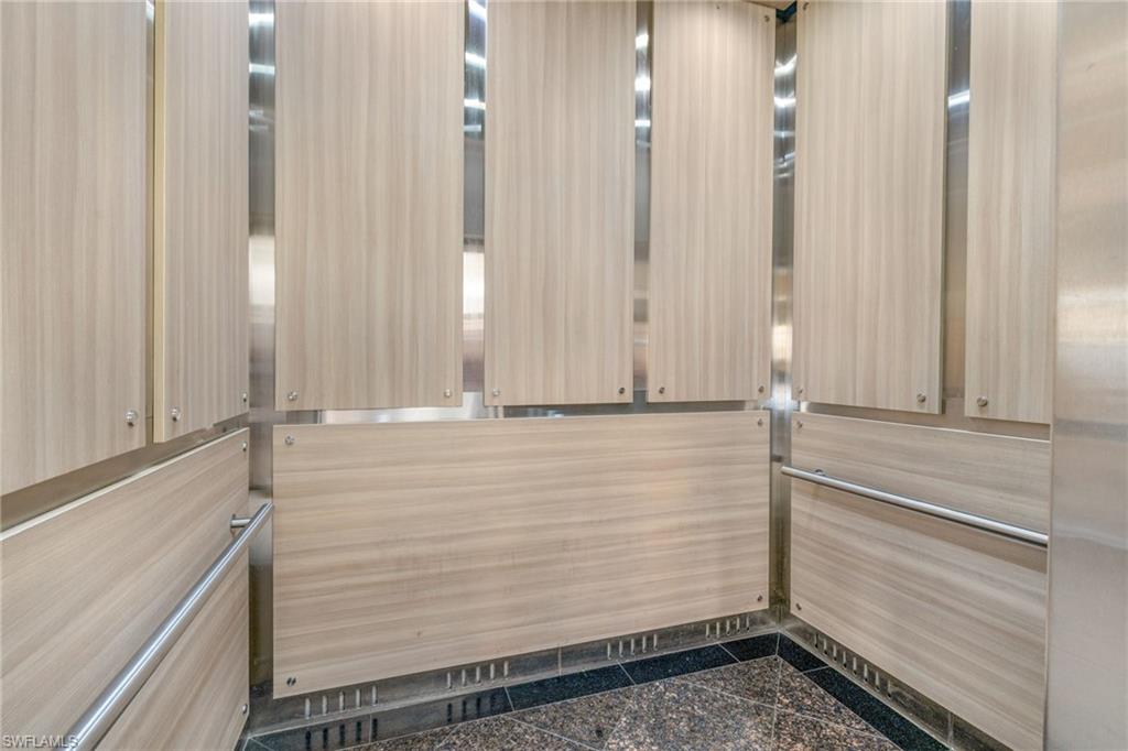 THE RESIDENCES AT COCONUT POINT - Residential