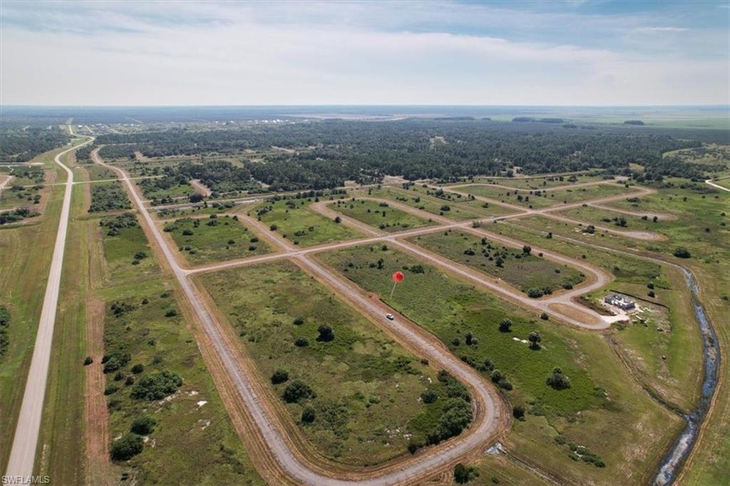 BANYAN VILLAGE - Land