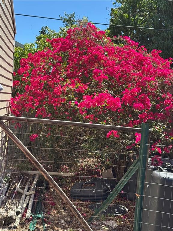 BONITA SPRINGS - Residential