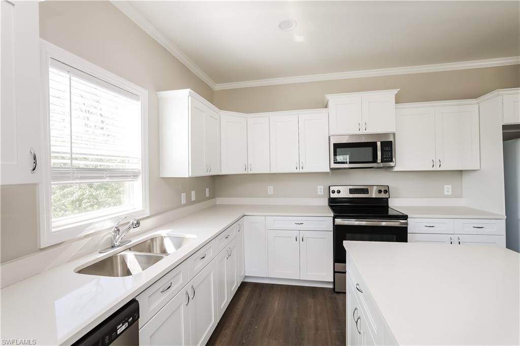 NORTH PORT - Residential Lease