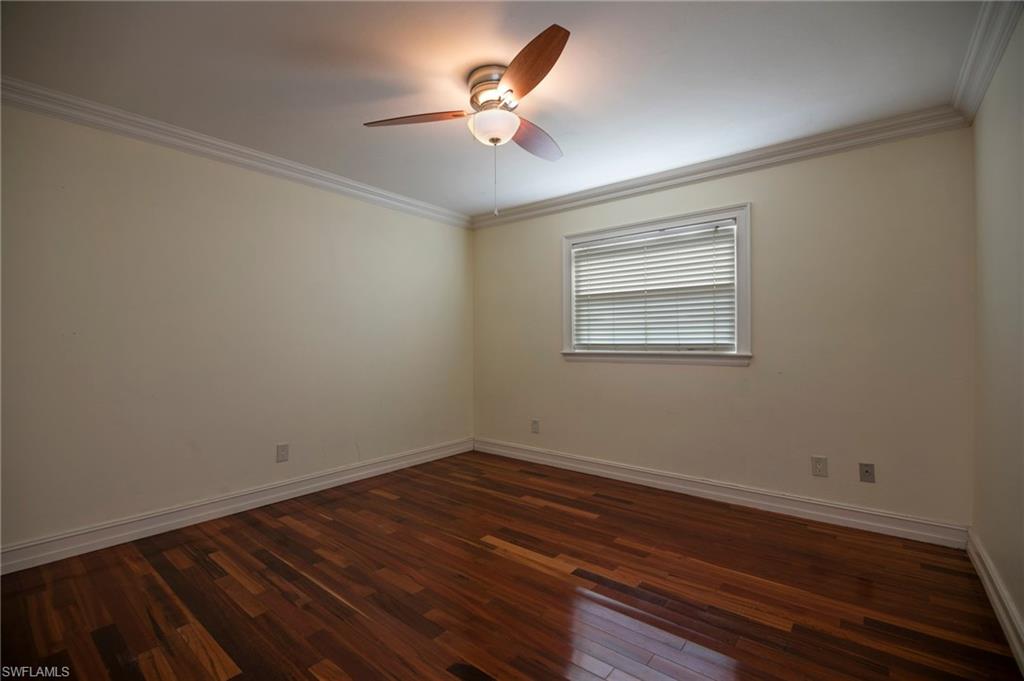 NAPLES PARK - Residential